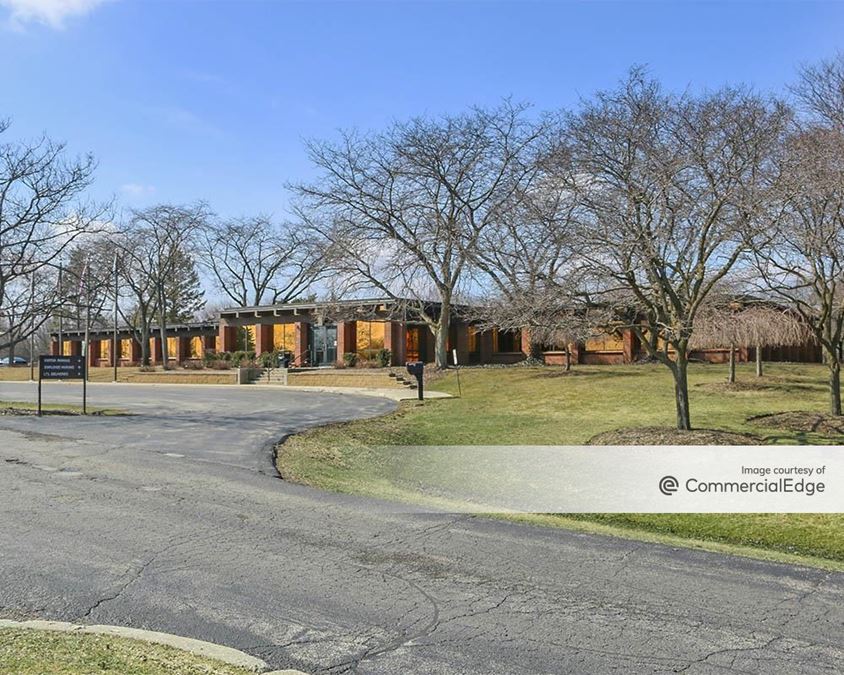 6700 Wildlife Way, Long Grove, IL 60047