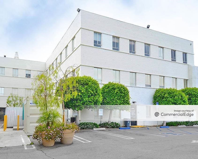 Sherman Oaks Hospital Medical Specialty Clinic 4911 Van Nuys Blvd