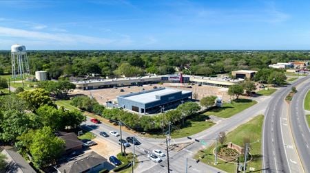 West Side Plaza - Pearland