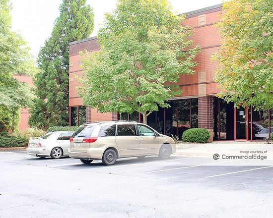 1765 & 1775 West Oak Pkwy