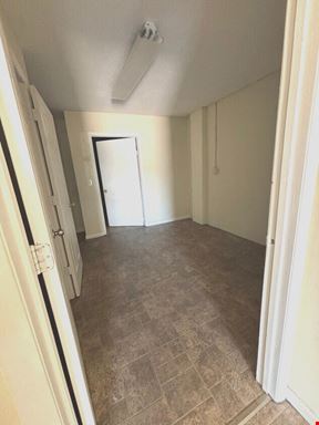 8511 Alton Ave