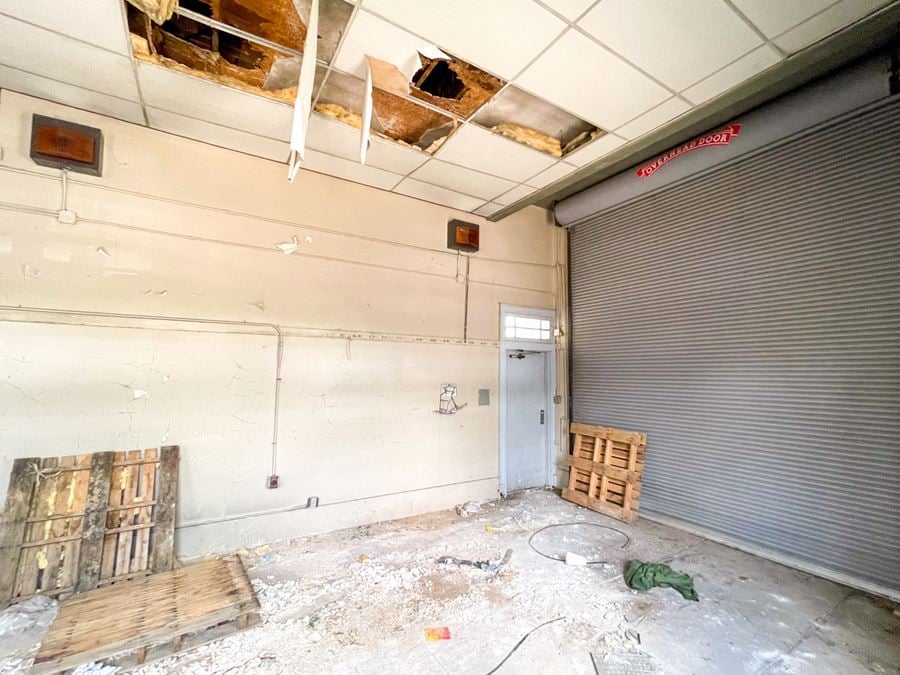 ±3,508 SF Office/Retail Redevelopment Opportunity in Mid City