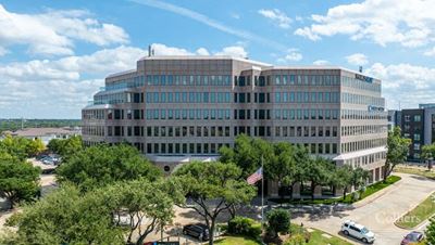Search Plaza – Prime Office Space with Exceptional Accessibility in North Dallas