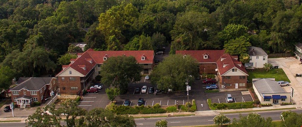 FJ Black Business Center