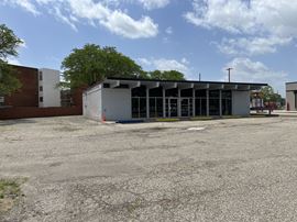3115 W 13 Mile Rd