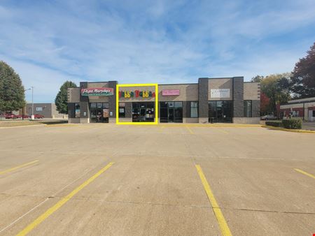 Retail space for Rent at 3207 Devils Glen Rd in Bettendorf