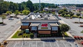 ±8,442-SF Restaurant Building Located on ±4.42 Acres