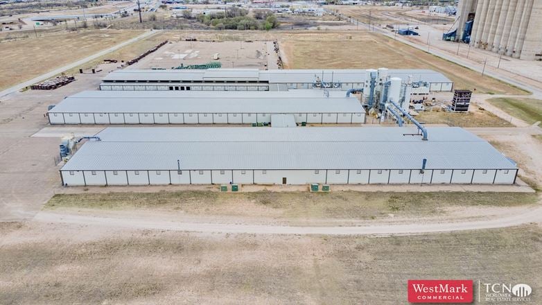 Industrial Warehouse Spaces with Rail Access