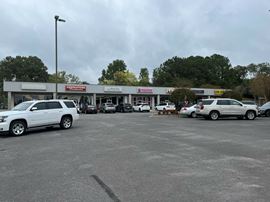Multi-tenant Retail Strip Center - For Lease