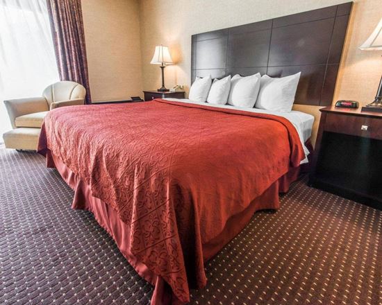 AUCTION: Quality Inn & EconoLodge | 202 Rooms | 14.58 AC | Erie PA