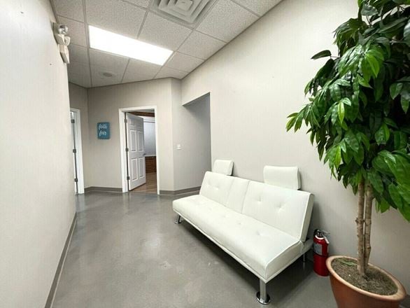 Millhopper Office Park - Executive Suites