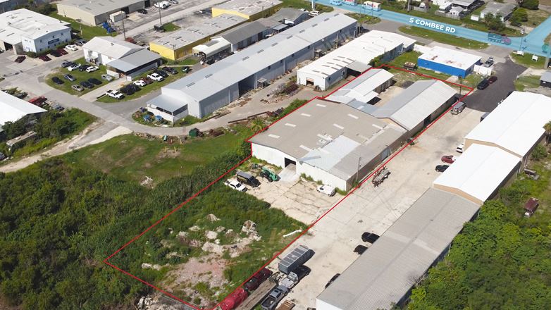 Warehouse on S Combee Rd