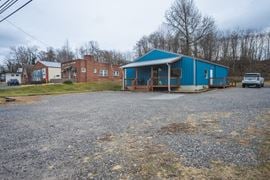 Commercial Building in Abingdon, VA for Sale
