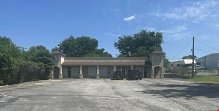 Photo of commercial space at 9516 Camp Bowie West Blvd in Fort Worth