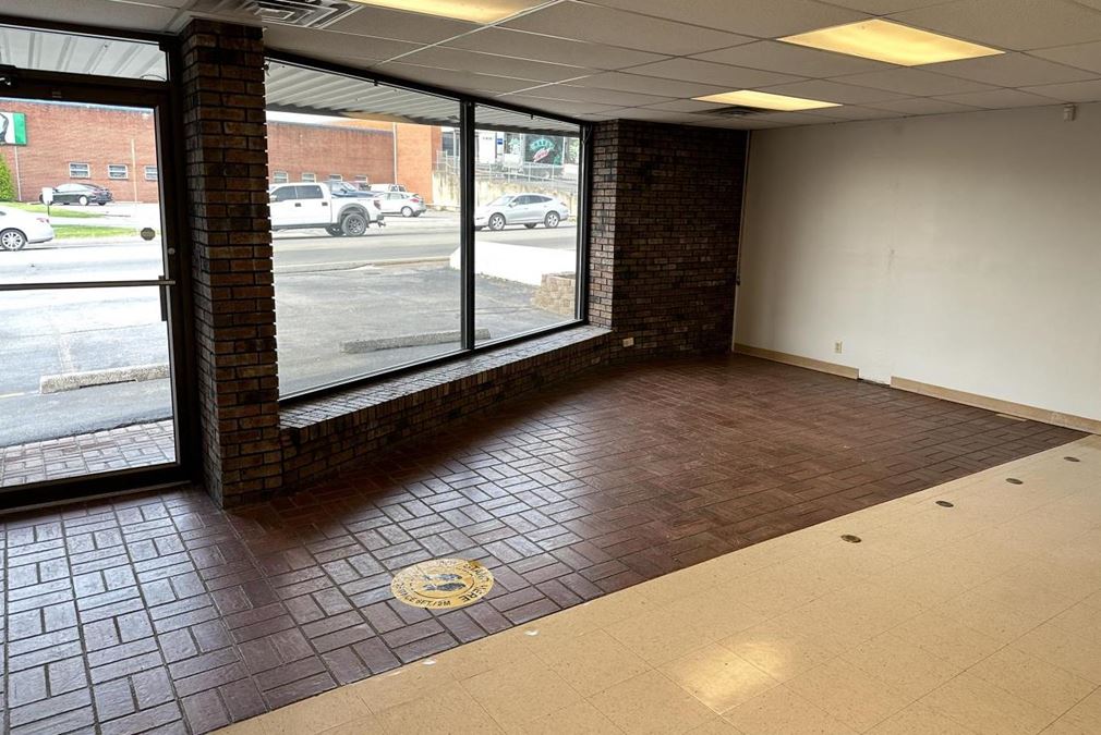 232 West Spring Street 232 West Spring Street Office Space