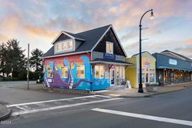 120 NW Highway 101