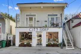 Mixed Use Property on Magazine Street
