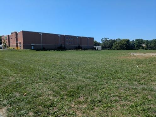 1936 Mentor Ave, Painesville Township, OH 44077
