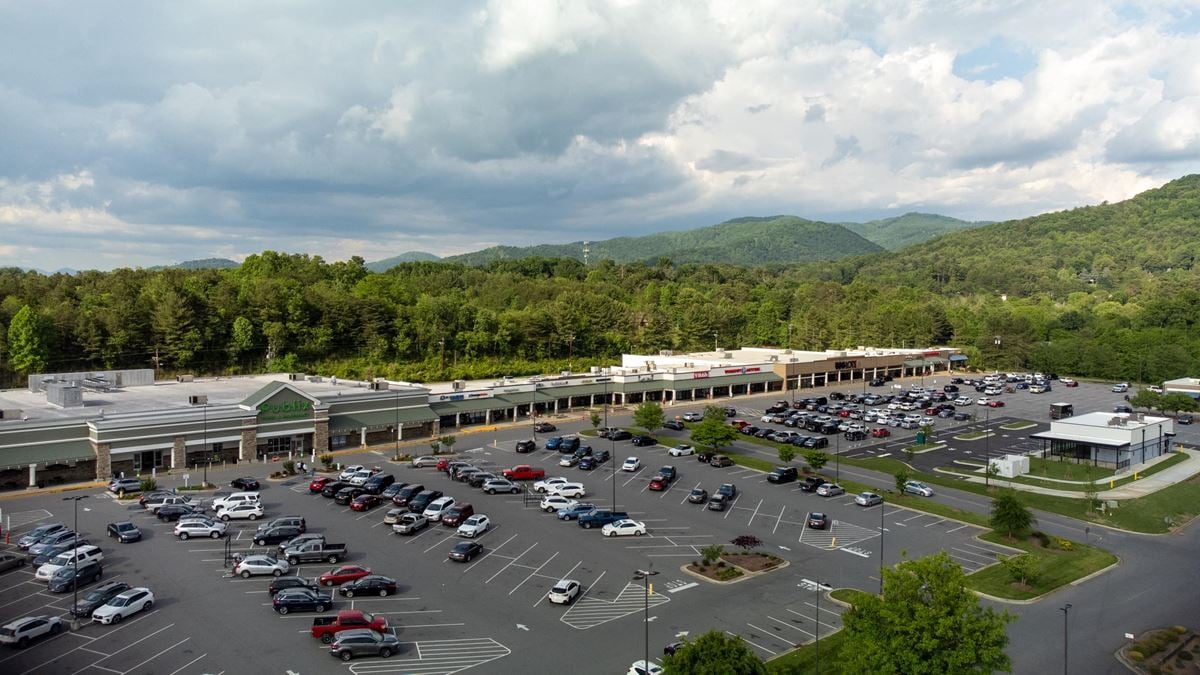 Weaverville Plaza