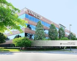 Parkwest Corporate Center