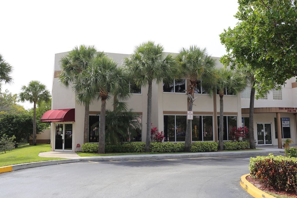 For Lease Corner Unit Office/Warehouse