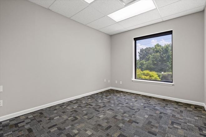 2 Executive Suites 