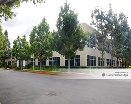 Lakeview Business Center - 1 & 3 Ada
