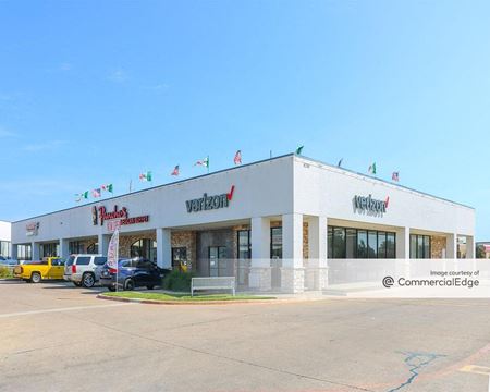 Photo of commercial space at 6716 Mid Cities Blvd in North Richland Hills