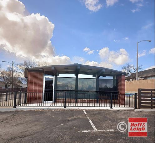 1106 N Circle Dr