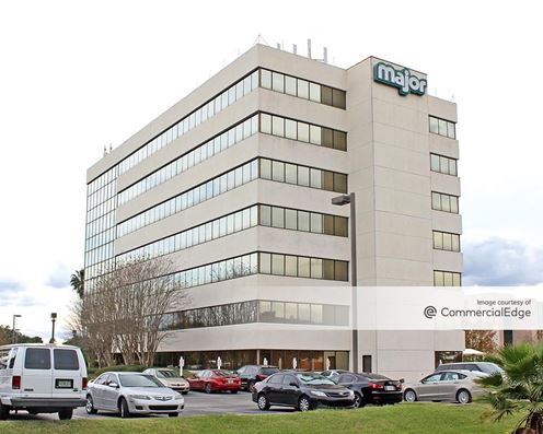 Major Center Plaza I