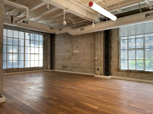 811 West 7th Street