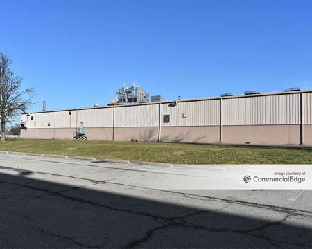 Photo of commercial space at 4685 Groveport Road in Obetz