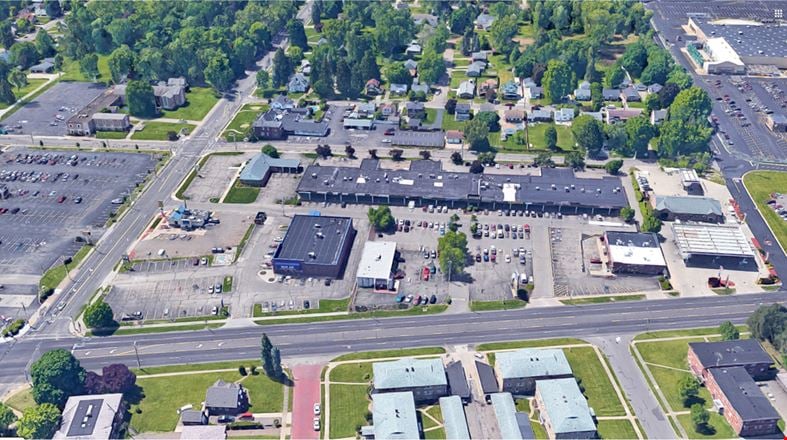 Retail space for Rent at 3802-3904 Tuscarawas St in Canton