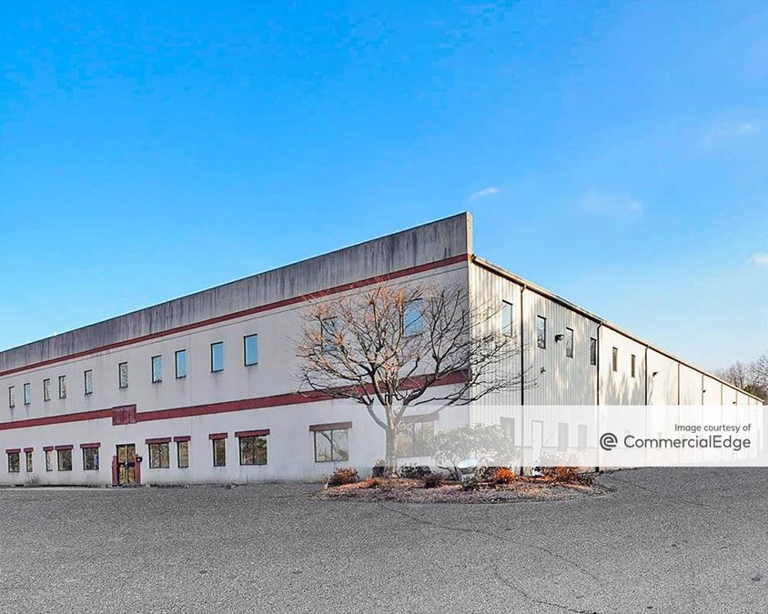 400 Stewart Road 400 Stewart Road Office Building