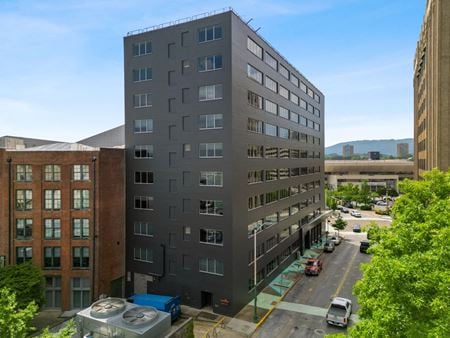 Photo of commercial space at 1100 Market Street in Chattanooga