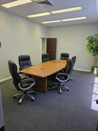 Private Office Suites for Lease | Utilities & Wi-Fi Included