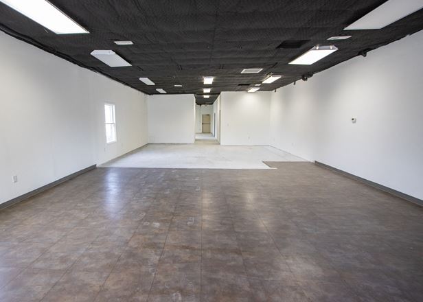 5551 Sunset Blvd.