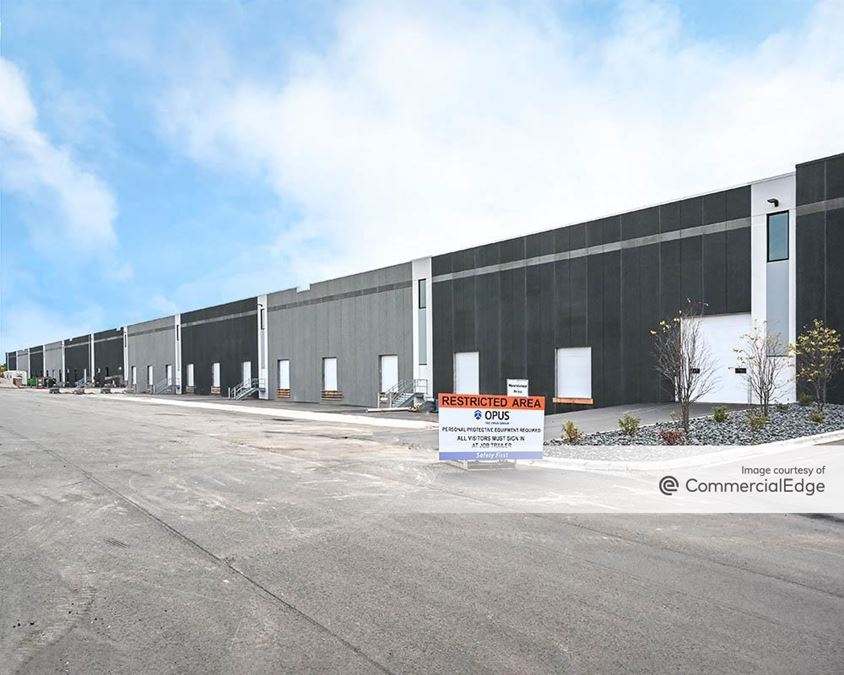 Arbor Lakes Corporate Center 8550 Zachary Lane North, Maple Grove, MN