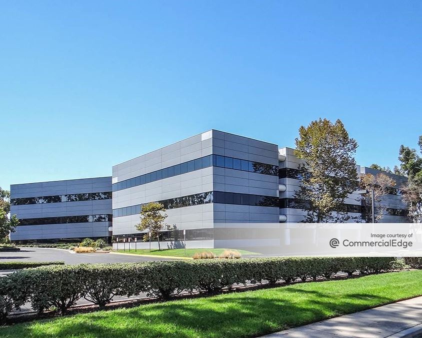 Irvine Spectrum Office Plaza 15707 Rockfield Blvd., Irvine, CA