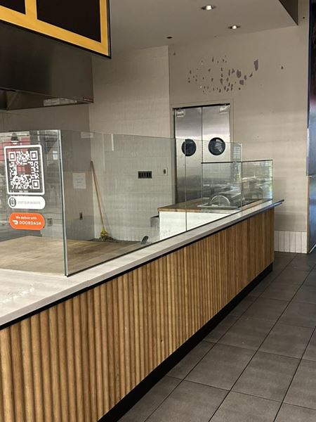 C010     Space Photo Gallery 3