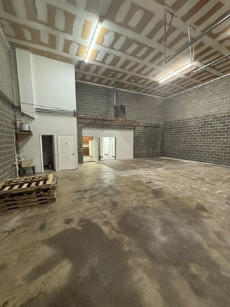 Office/Flex Space