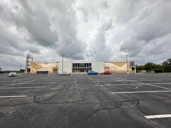 Pittsburgh Plaza East Shopping Center