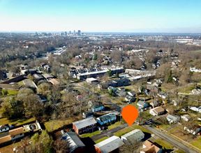 2628 Lindsay Ave
