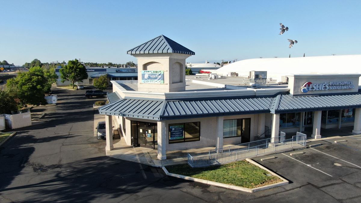 Cypress Retail Center