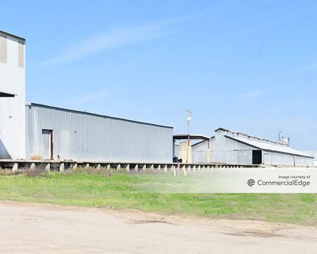 Industrial space for Rent at 217 South Main Street in Taylor