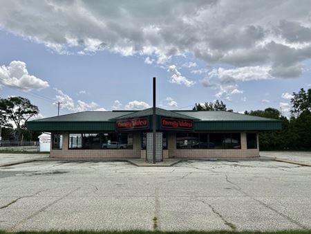 Photo of commercial space at 1201 E. Salzburg Ave. in Bay City