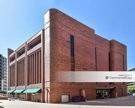 American Plaza 2