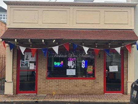 Retail space for Rent at 3 N Summit Ave in Gaithersburg