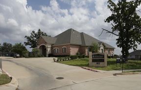 1209 Bent Oaks Court
