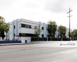 Tarzana Professional Center